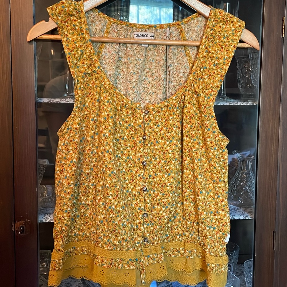 Toad&Co: Manzana Tank (floral)